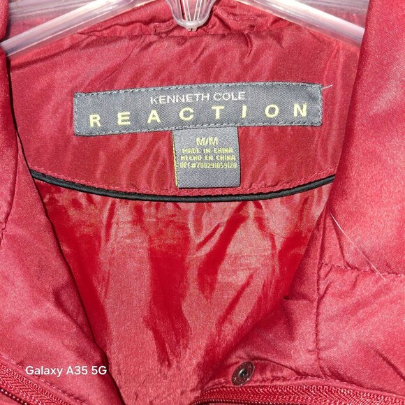 Kenneth Cole Reaction Red Quilted Puffer Vest With Pockets M Feather Cozycore - Picture 6 of 6